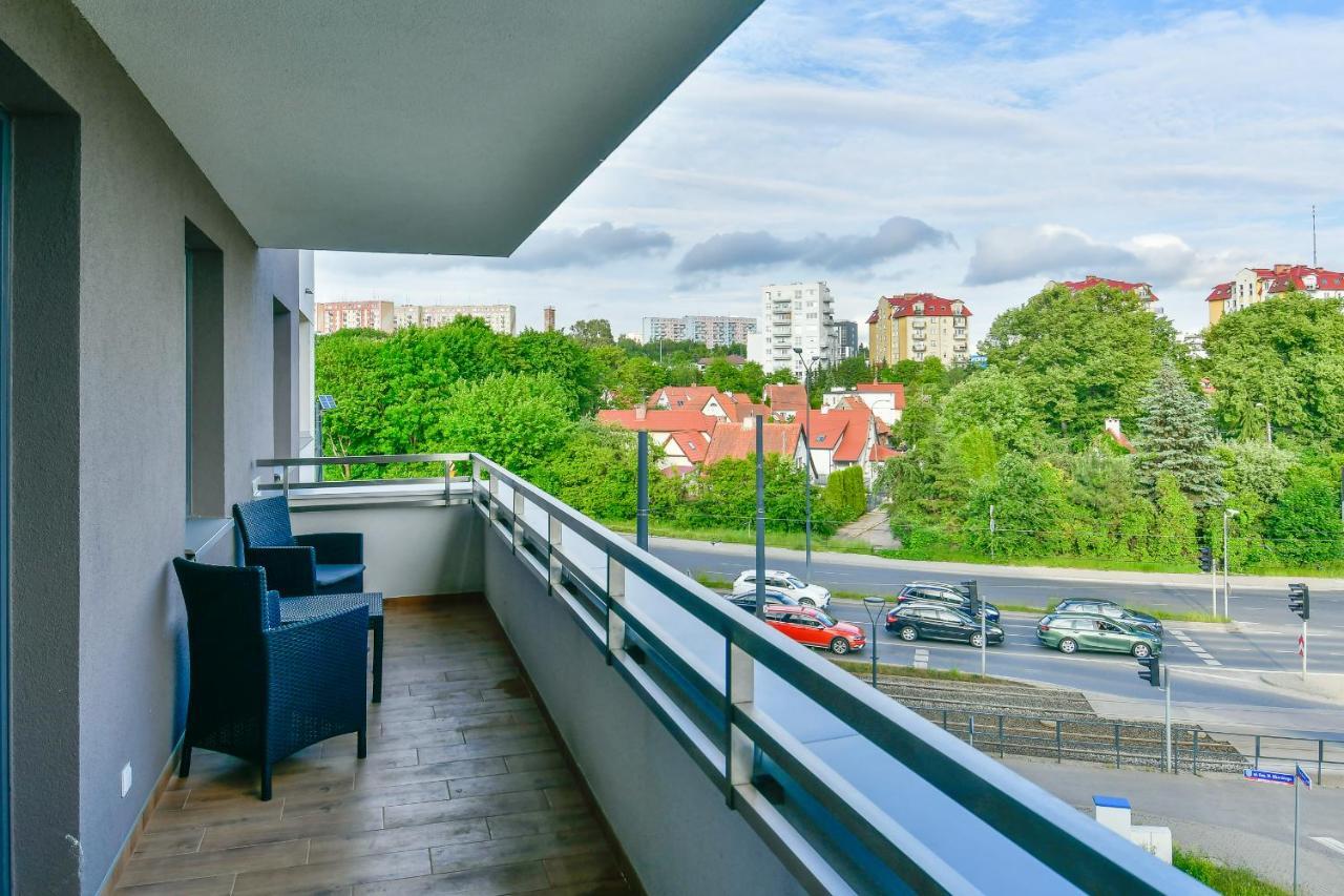 Apartament32 Golden Vip -Duze Miejsce Postojowe- オルシュティン エクステリア 写真